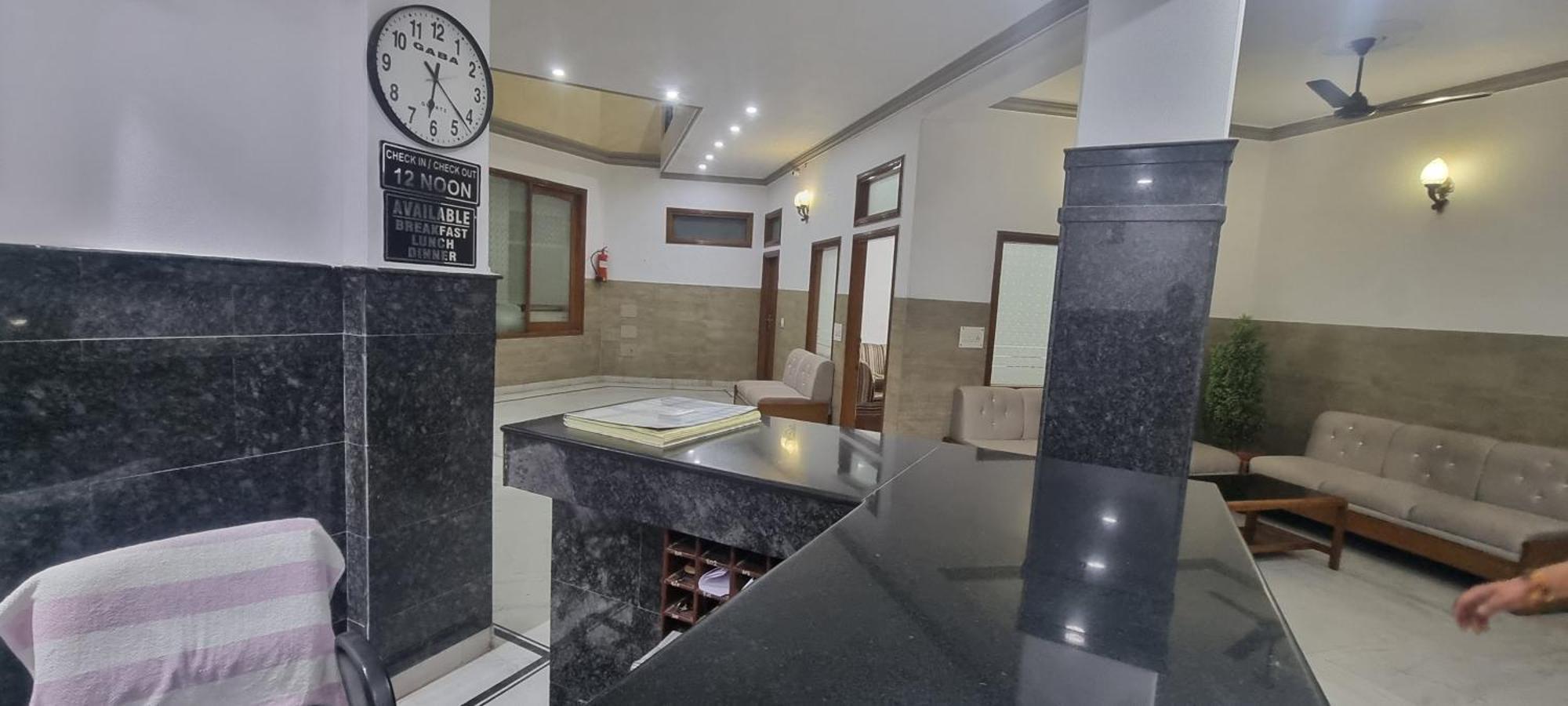 Hotel Har Ki Pauri By Around Stays Haridwār Eksteriør bilde
